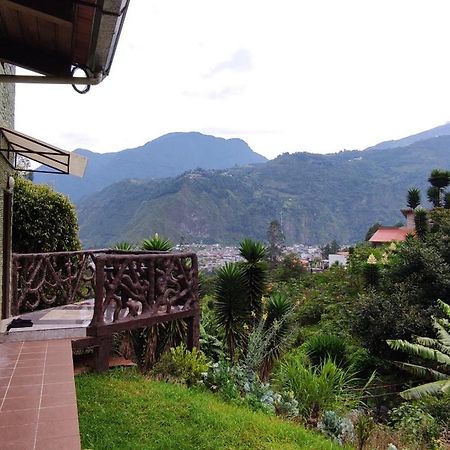 "Casa Verde" En Banos De Agua Santa Con Vista Al Volcan Tungurahua Экстерьер фото